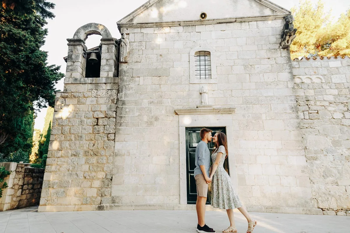 Engagement Photos as Part of Your Wedding Story