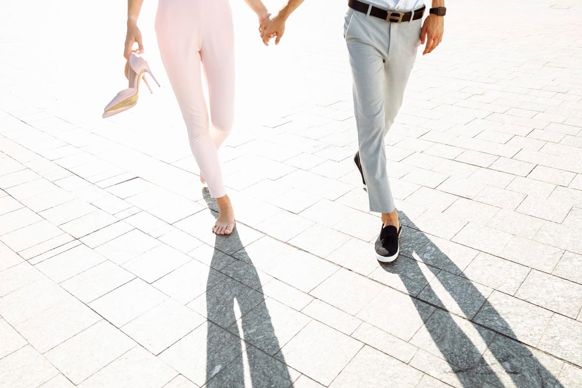 How I Help Couples Relax in Front of the Camera